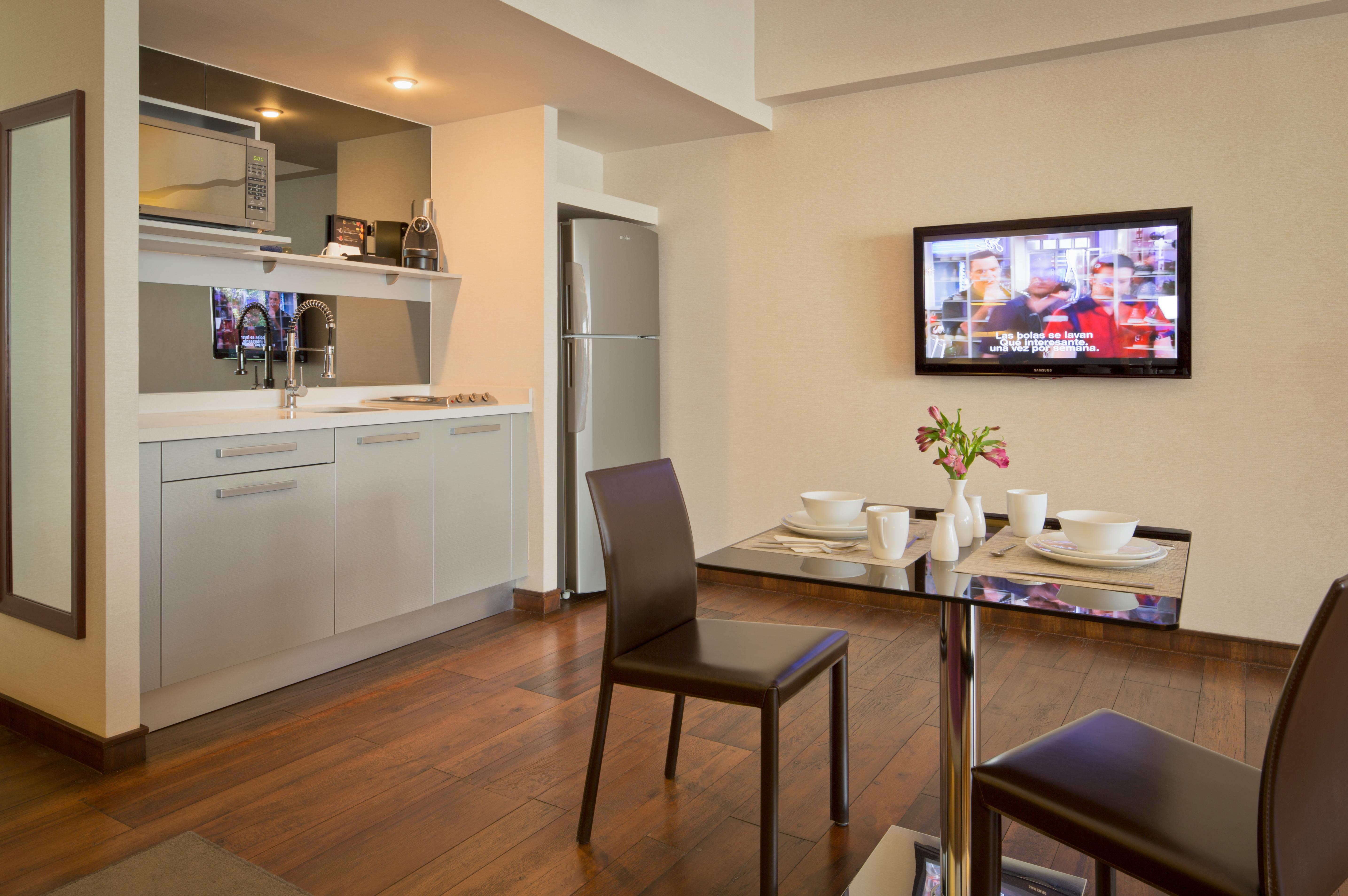 Las Suites Campos Eliseos Ciudad de México Exteriér fotografie